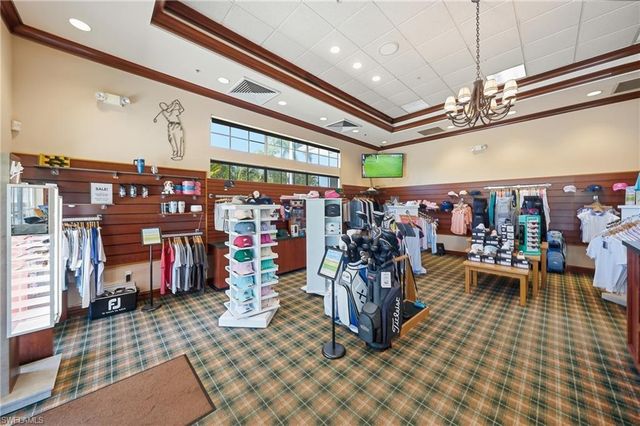 3976 Bishopwood CT E 3-102, Naples, FL 34114