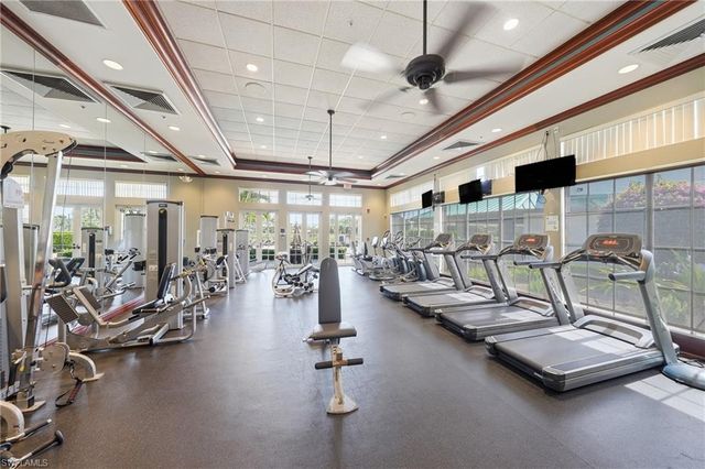 3976 Bishopwood CT E 3-102, Naples, FL 34114