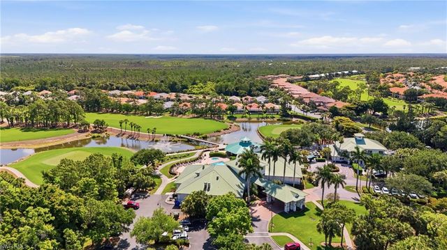 3976 Bishopwood CT E 3-102, Naples, FL 34114