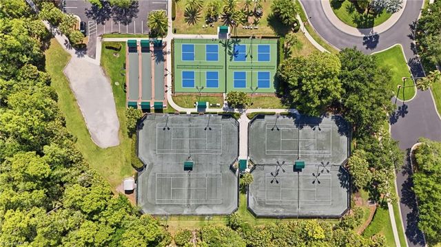 3976 Bishopwood CT E 3-102, Naples, FL 34114