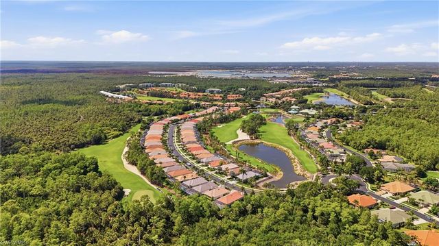 3976 Bishopwood CT E 3-102, Naples, FL 34114