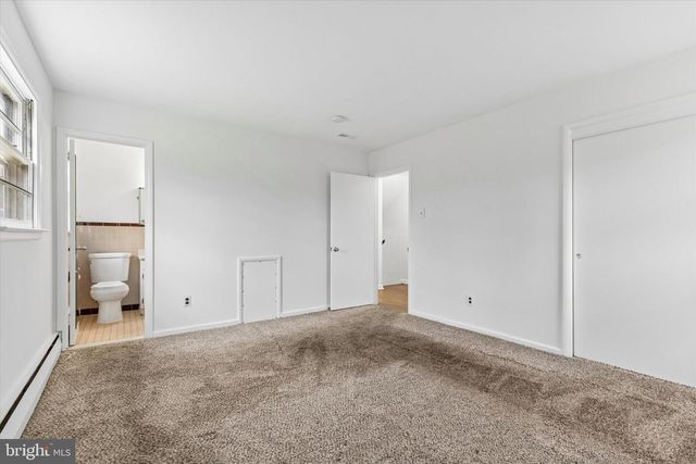 2130 HERBLEW RD, Warrington, PA 18976