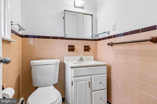 2130 HERBLEW RD, Warrington, PA 18976