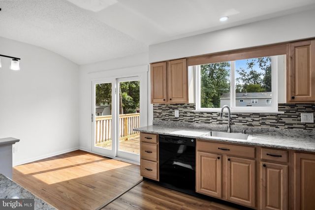 408 CALIFORNIA TRL, Browns Mills, NJ 08015