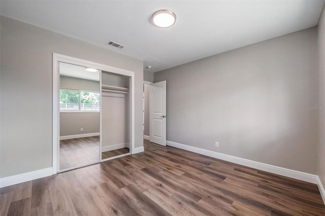 712 CAMELLIA COURT, Seffner, FL 33584