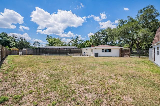 712 CAMELLIA COURT, Seffner, FL 33584