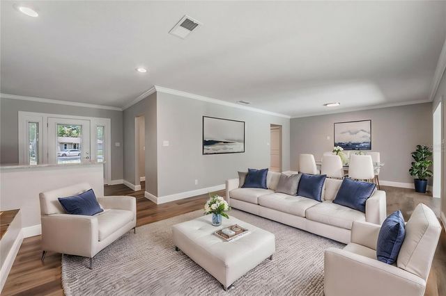712 CAMELLIA COURT, Seffner, FL 33584
