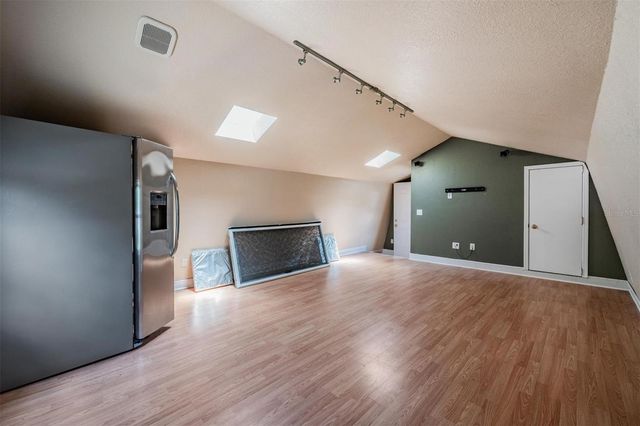 712 CAMELLIA COURT, Seffner, FL 33584