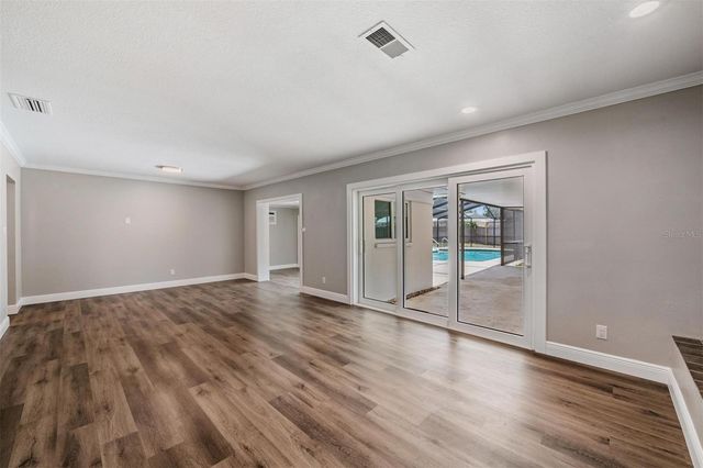 712 CAMELLIA COURT, Seffner, FL 33584