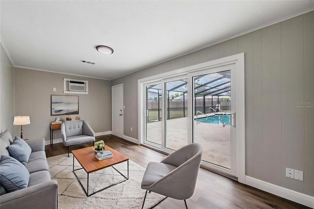 712 CAMELLIA COURT, Seffner, FL 33584