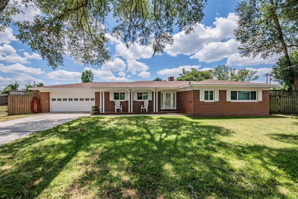 712 CAMELLIA COURT, Seffner, FL 33584