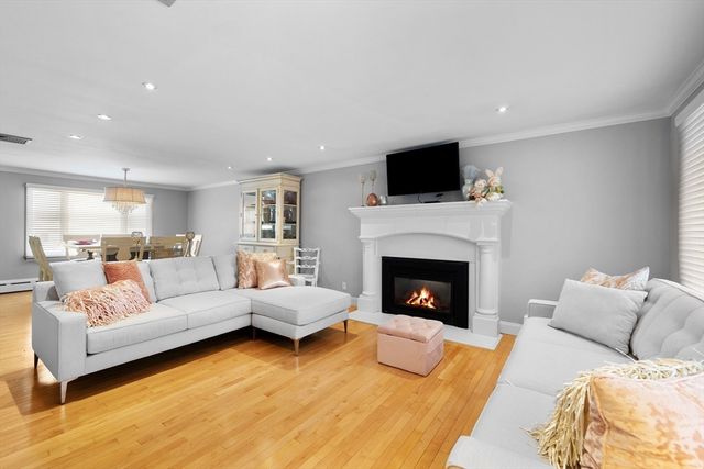 50 Stevens St, Revere, MA 02151