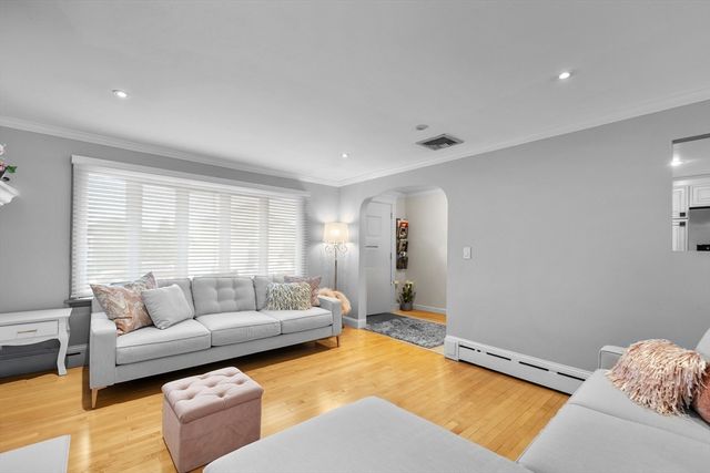 50 Stevens St, Revere, MA 02151