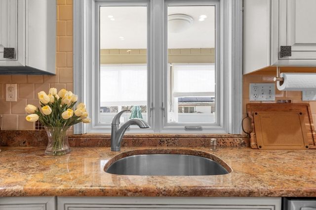 50 Stevens St, Revere, MA 02151