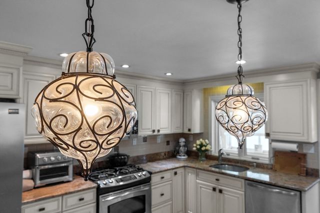 50 Stevens St, Revere, MA 02151