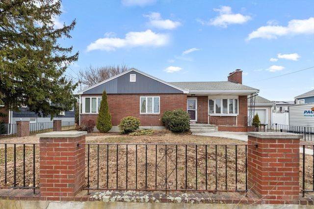 50 Stevens St, Revere, MA 02151