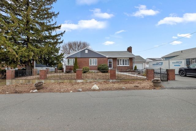 50 Stevens St, Revere, MA 02151