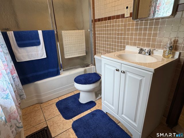 6 Norwell Street, West Haven, CT 06516