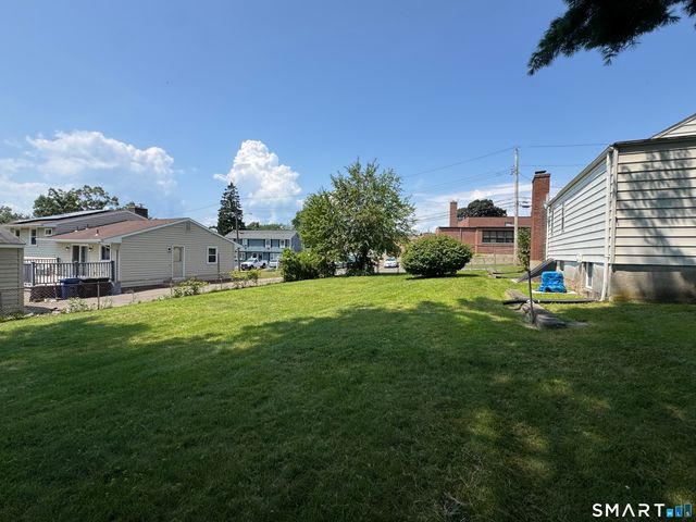 6 Norwell Street, West Haven, CT 06516