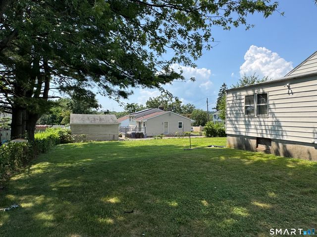 6 Norwell Street, West Haven, CT 06516
