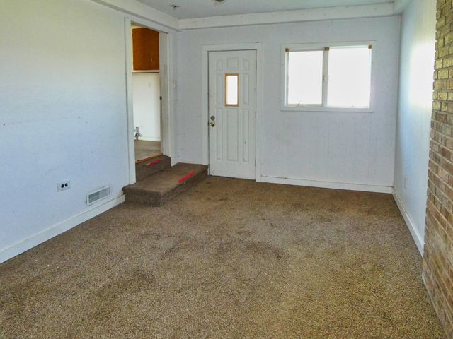 4534 E Britain Avenue, Benton Harbor, MI 49022