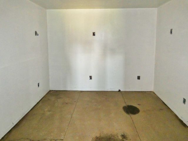 4534 E Britain Avenue, Benton Harbor, MI 49022