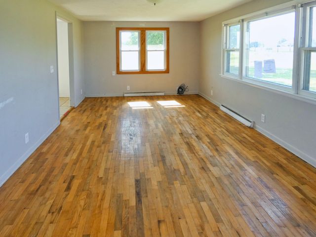 4534 E Britain Avenue, Benton Harbor, MI 49022