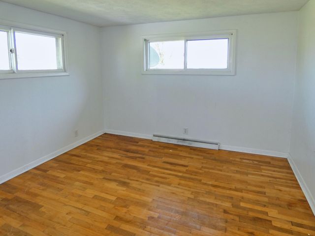 4534 E Britain Avenue, Benton Harbor, MI 49022