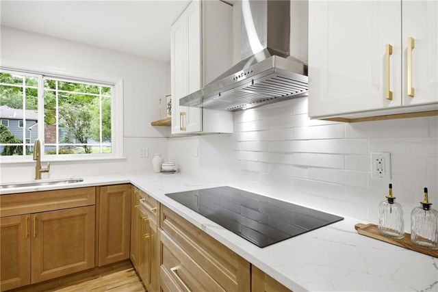 4506 W 93rd Terrace, Prairie Village, KS 66207