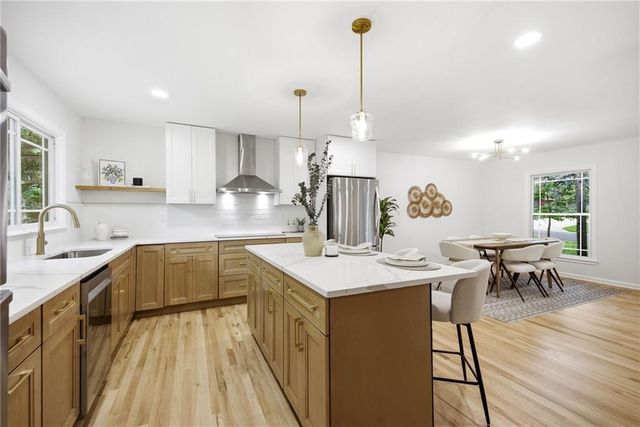 4506 W 93rd Terrace, Prairie Village, KS 66207