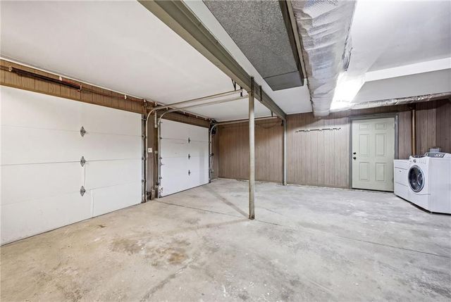 4506 W 93rd Terrace, Prairie Village, KS 66207