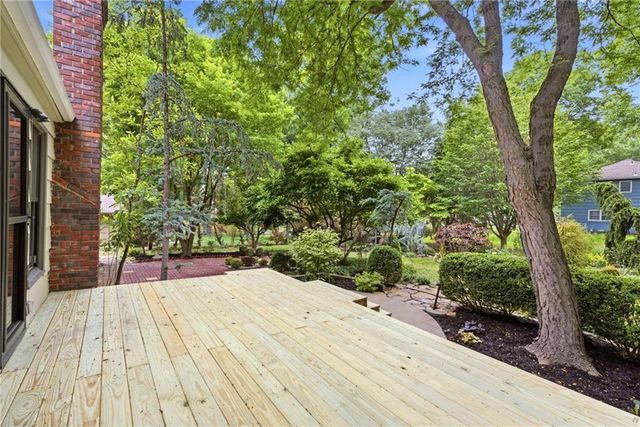 4506 W 93rd Terrace, Prairie Village, KS 66207