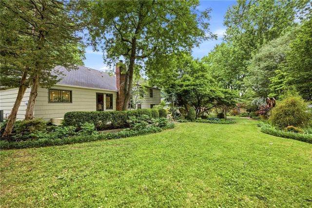 4506 W 93rd Terrace, Prairie Village, KS 66207