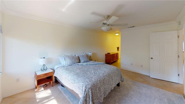 2749 ORCHID OAKS DRIVE 302, Sarasota, FL 34239