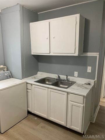 121 Kiwanis Street, Montgomery, AL 36110