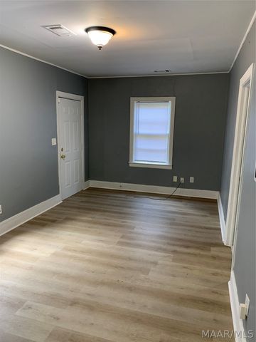 121 Kiwanis Street, Montgomery, AL 36110