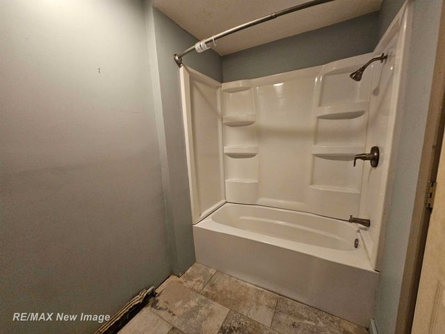 505 Yale Street, Saginaw, MI 48602