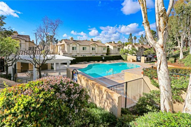 21125 Gladiolos, Lake Forest, CA 92630