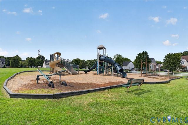 11498 New Town Ct, Glen Allen, VA 23059