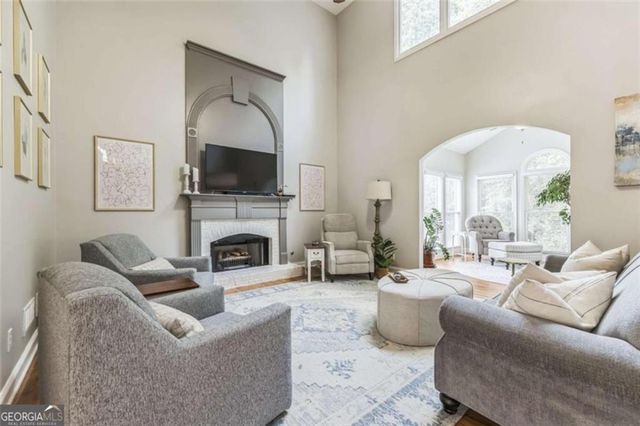 4107 Suwanee Trail Way, Buford, GA 30518