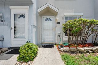6721 121ST AVENUE D, Largo, FL 33773