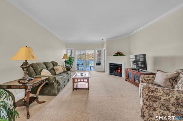 10 Hayestown Road 3-21, Danbury, CT 06811