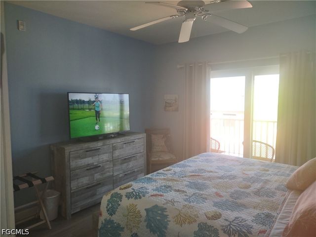 450 Old San Carlos BLVD SW 309, Fort Myers Beach, FL 33931