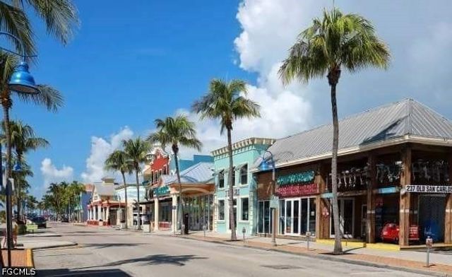 450 Old San Carlos BLVD SW 309, Fort Myers Beach, FL 33931