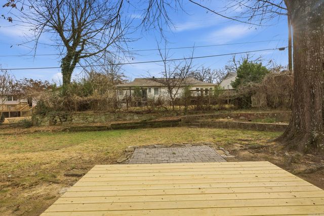 11 Mockingbird Lane, Little Rock, AR 72207