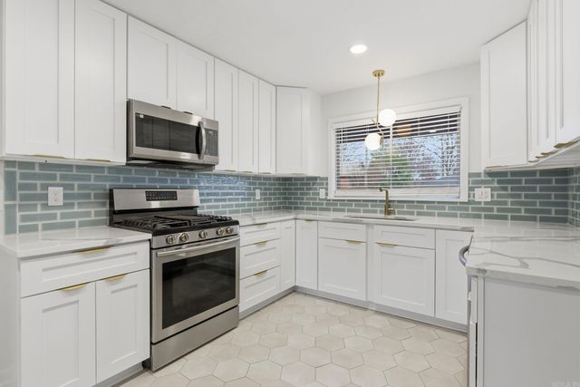 11 Mockingbird Lane, Little Rock, AR 72207