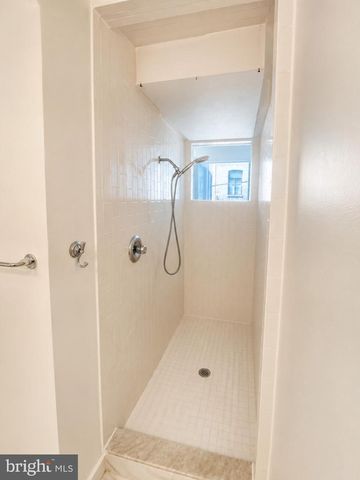 1345 E BERKS ST, Philadelphia, PA 19125