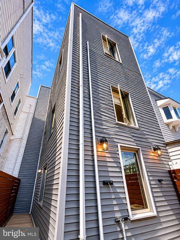1345 E BERKS ST, Philadelphia, PA 19125