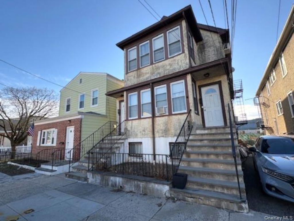 48 Huber Place 1st Floor Front, Yonkers, NY 10704