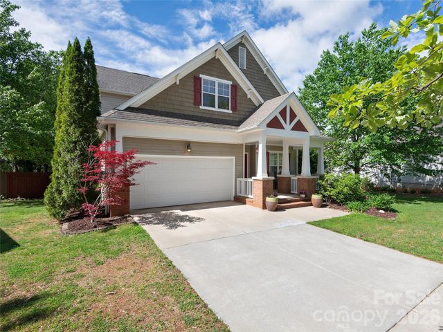 1332 Heathbrook Circle, Asheville, NC 28803